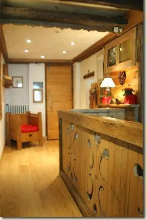 Le Cairn Aparthotel